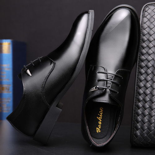 新款春秋青年休閑皮鞋 職場與日常的完美平衡