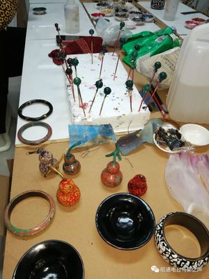 一針一線繡出錦繡前程 走進(jìn)云南滇繡產(chǎn)業(yè)，看非遺技藝如何點(diǎn)亮扶貧之路